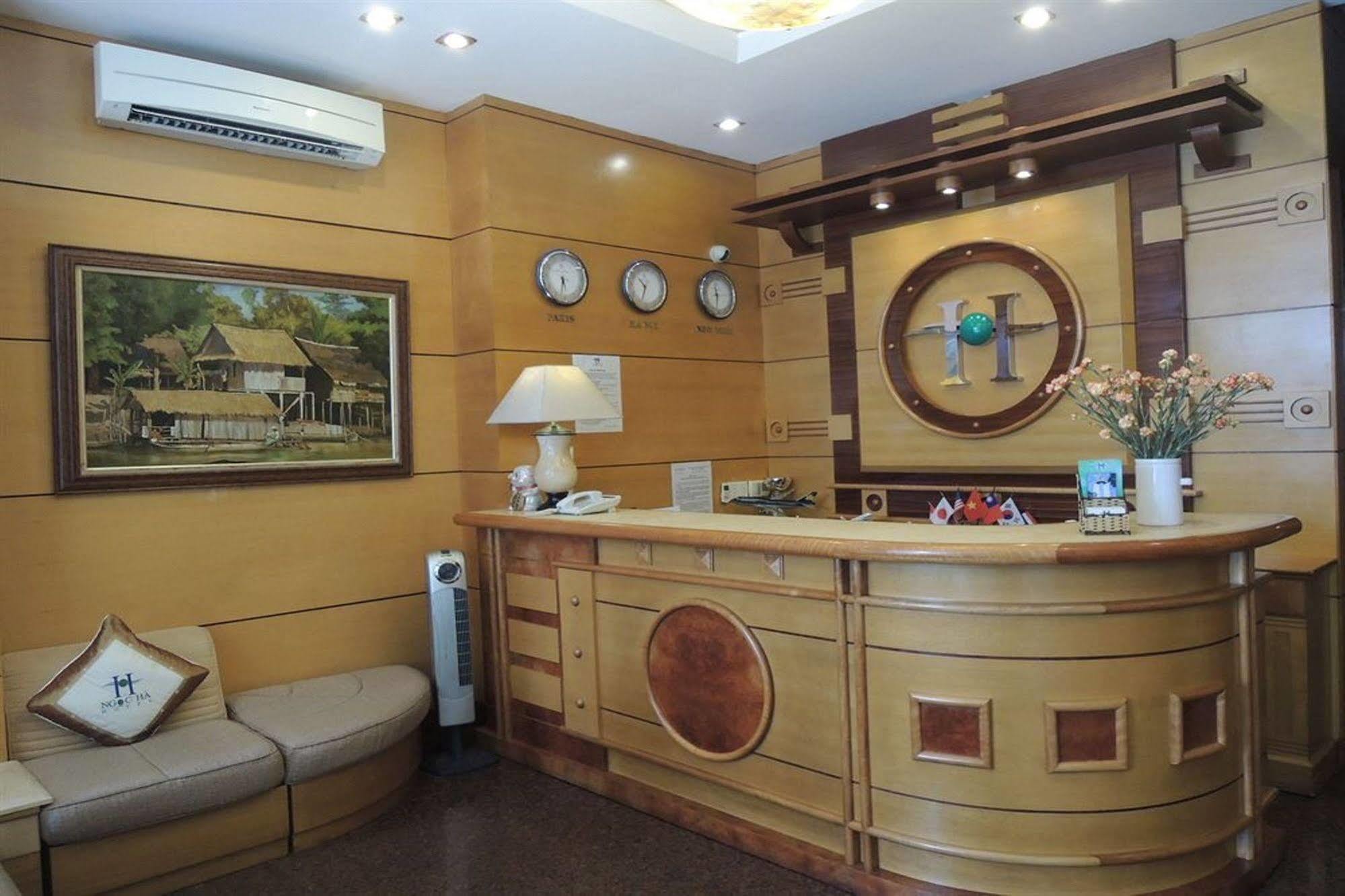 Khách sạn A25 - 55 Lê Anh Xuân 3*